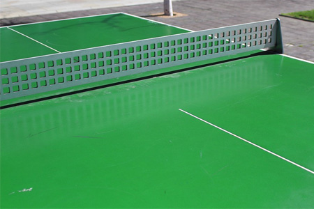 Table used to play tennis