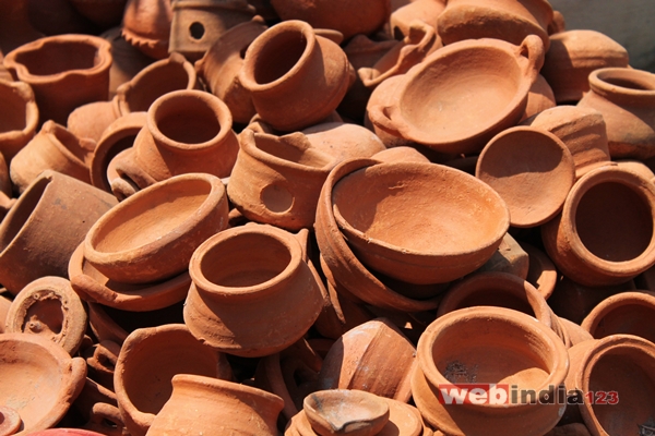 Aranmulayude Nirakkoottu