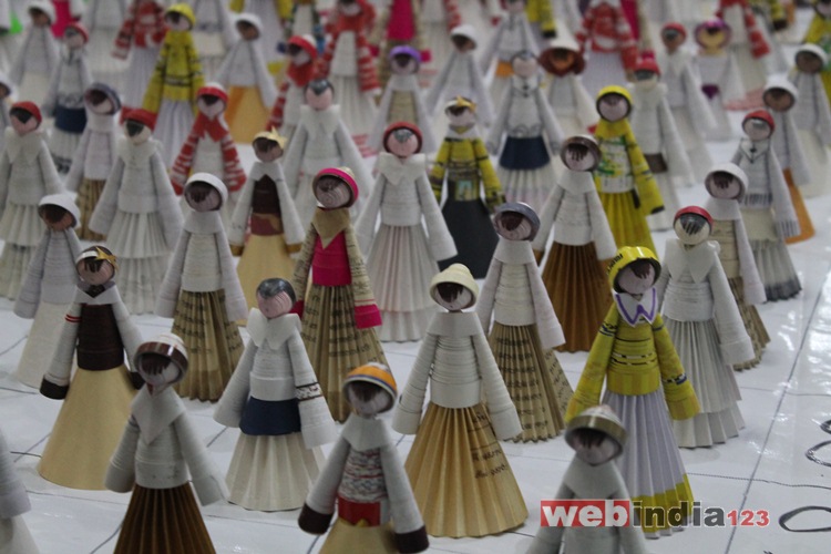 Exhibition of Handmade Paper Dolls