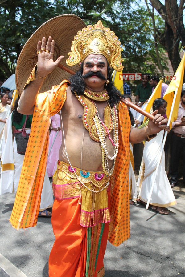 Thripunithura Athachamayam 2015