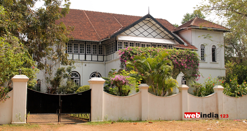 Pierce  Leslie Bungalow Fortkochi