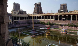 Madurai Meenakshi Temple Pond