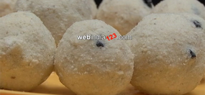 Rice Ladoo