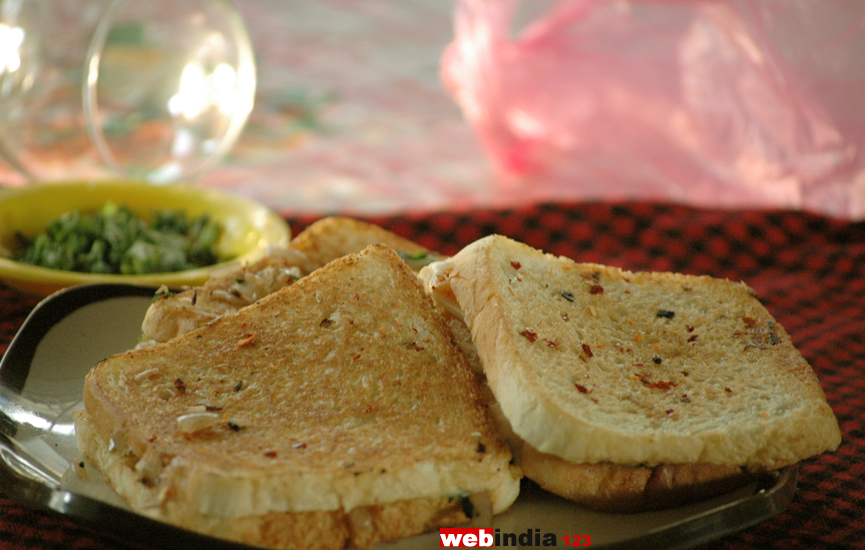 Cheese Capsicum Toast Sandwich