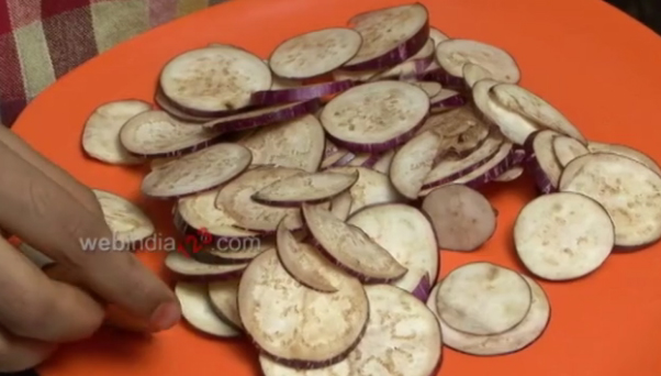 sliced brinjal