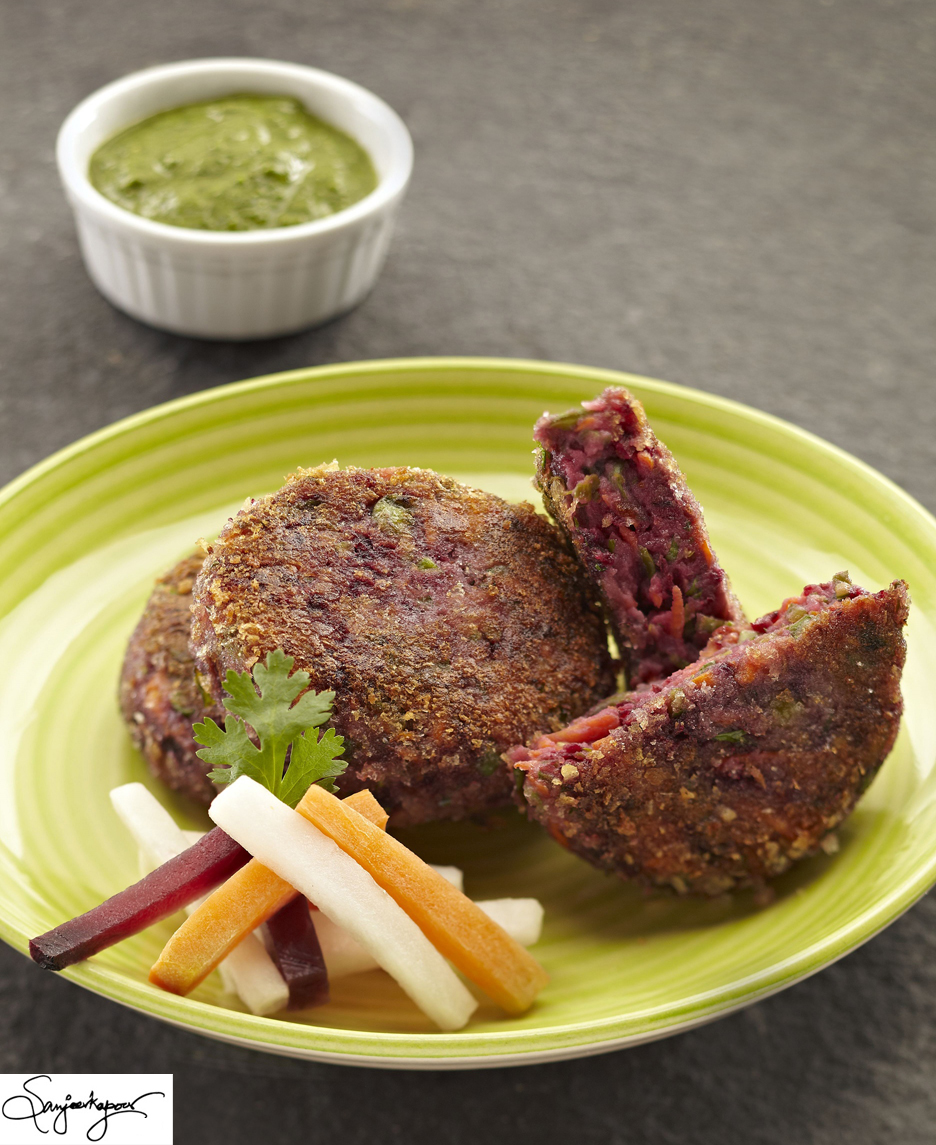 Mixed vegetable and beet cutlet