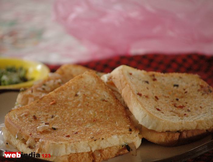 Cheese Capsicum Toast