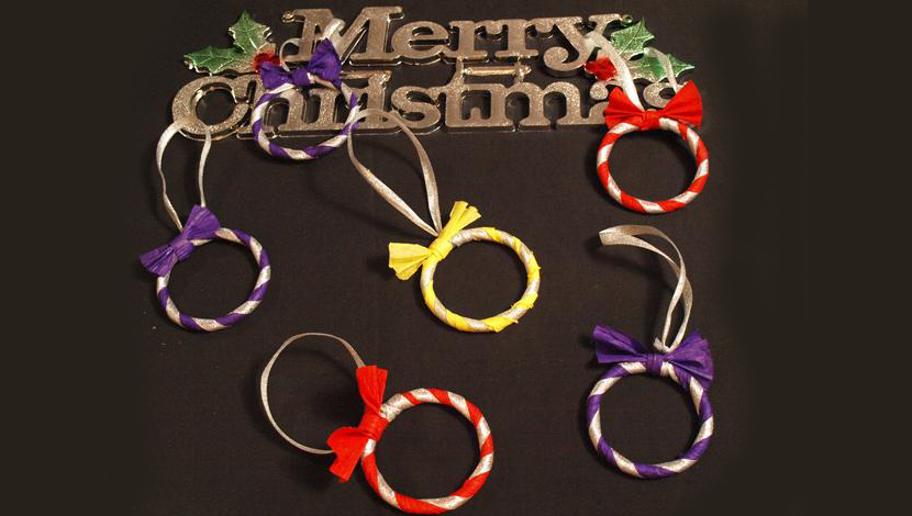 Glitter Christmas Wreath Ring : 40cmD - Holstens