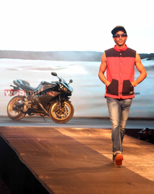 Allure+Fashion+Show