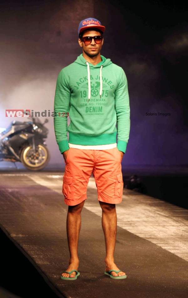 Allure+Fashion+Show