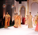 Models+display+the+creation+by+designer+Pallavi+Jaikishan+during+the+Aamby+Valley+India+Bridal+Fashion+Week+%28IBFW%29+2013%2C+in+Mumbai%2C+India+on+November+29%2C+2013%2E