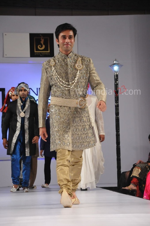 India+Fashion+Street