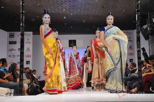 India+Fashion+Street