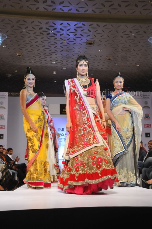 India+Fashion+Street