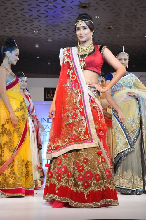 India+Fashion+Street