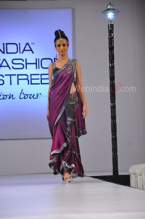 India+Fashion+Street