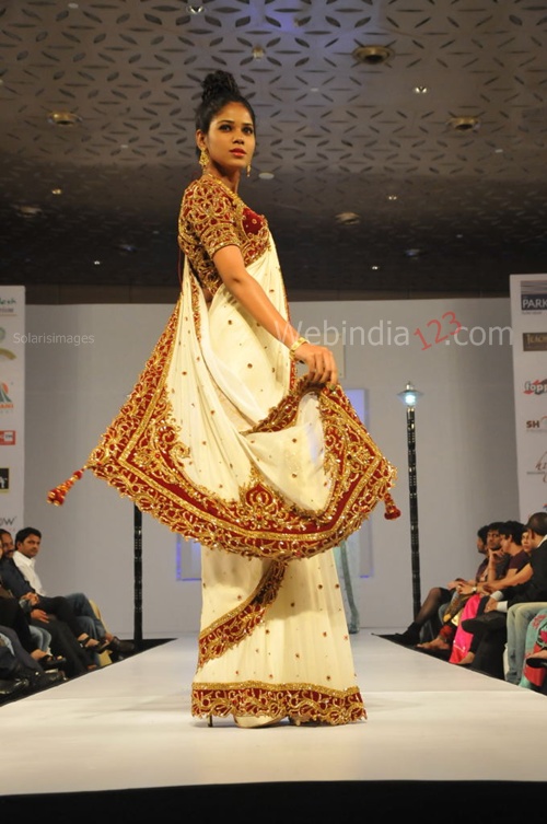 India+Fashion+Street