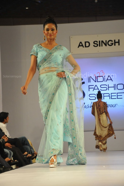 India+Fashion+Street