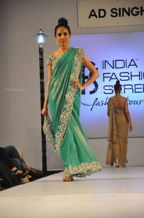 India+Fashion+Street