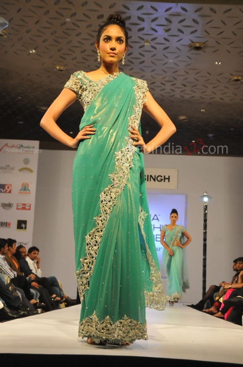 India+Fashion+Street