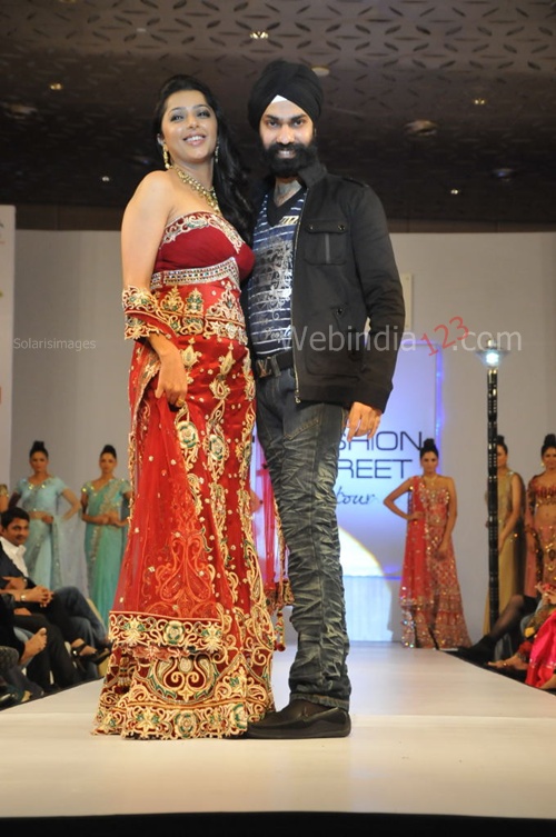India+Fashion+Street