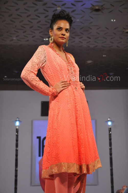 India+Fashion+Street