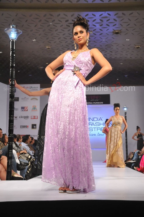 India+Fashion+Street