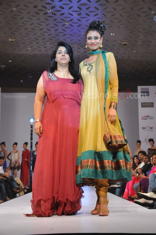 India+Fashion+Street