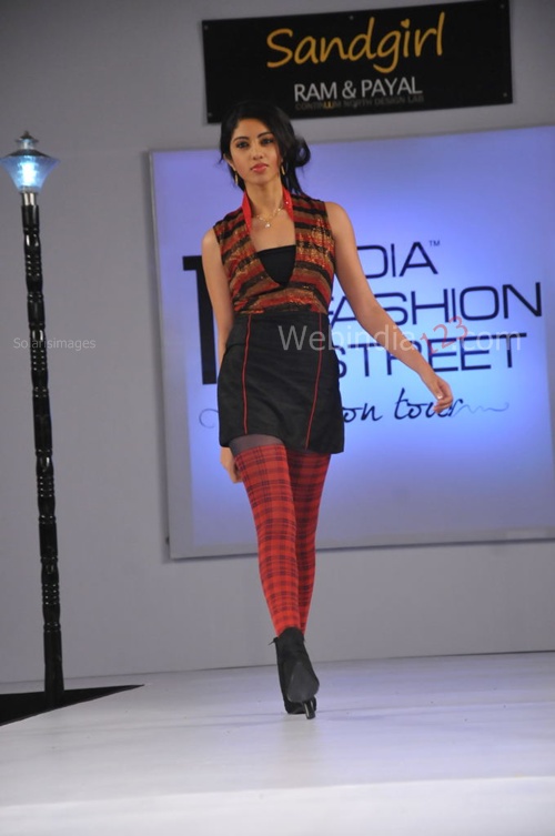India+Fashion+Street