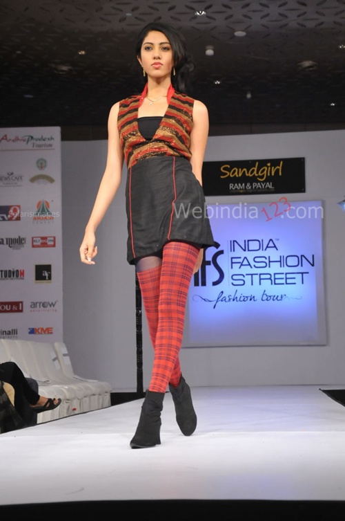India+Fashion+Street