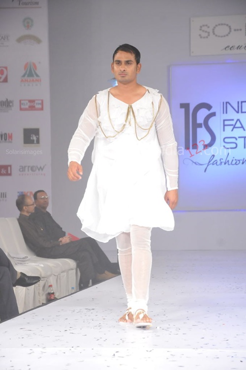India+Fashion+Street