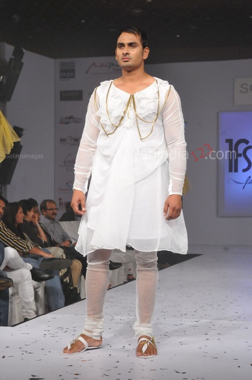 India+Fashion+Street