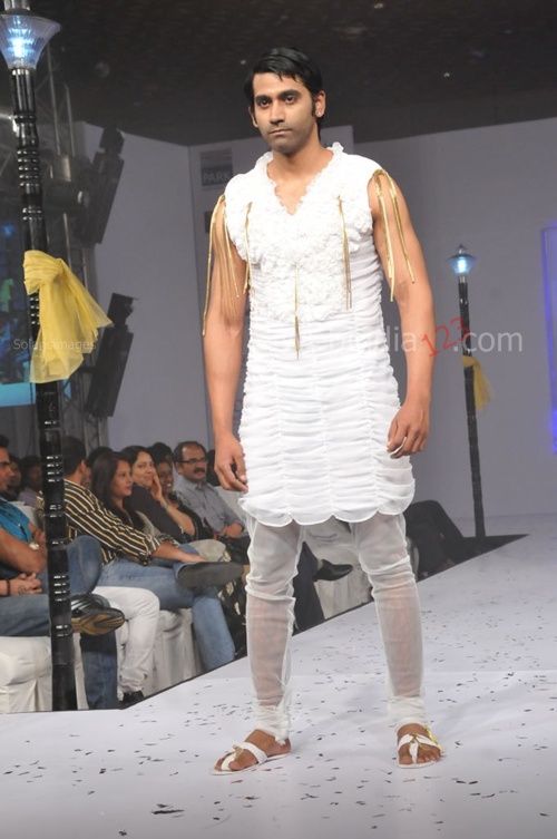 India+Fashion+Street