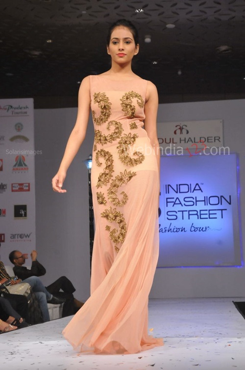 India+Fashion+Street