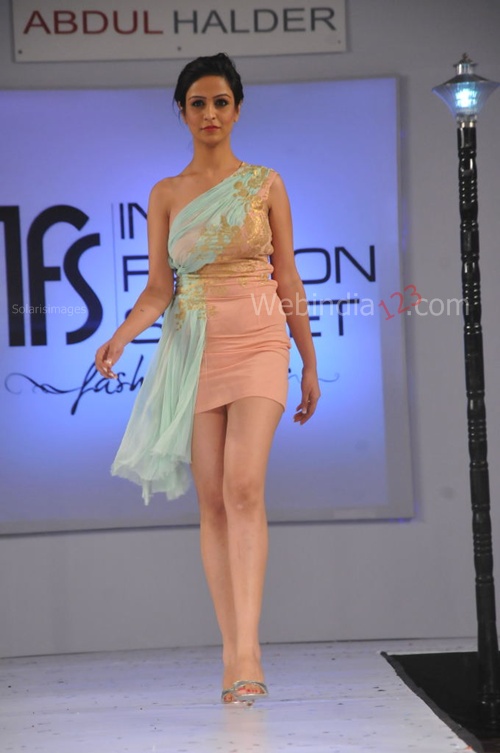 India+Fashion+Street