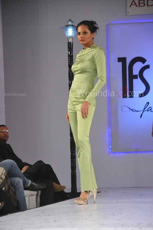 India+Fashion+Street