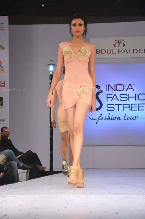 India+Fashion+Street