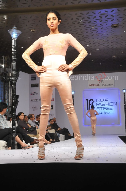 India+Fashion+Street