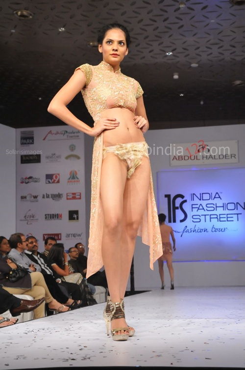 India+Fashion+Street