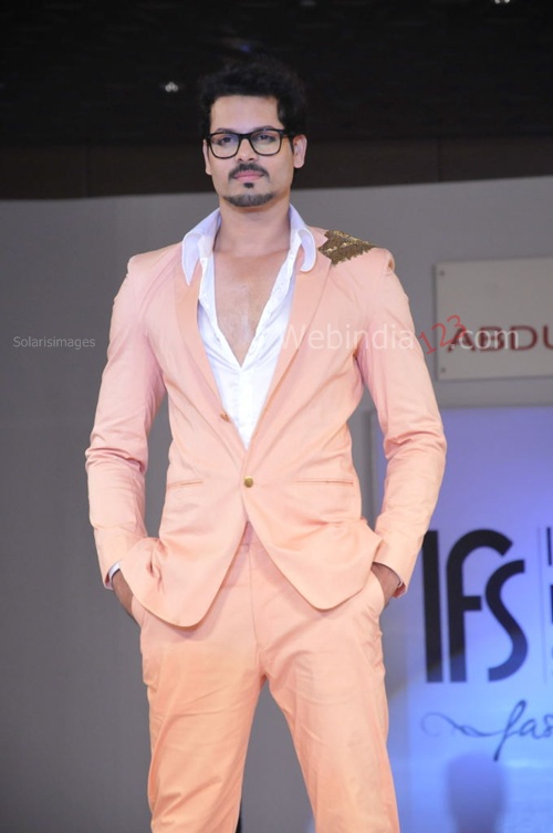 India+Fashion+Street
