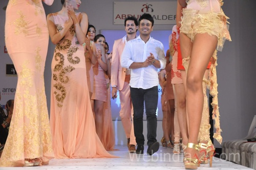 India+Fashion+Street