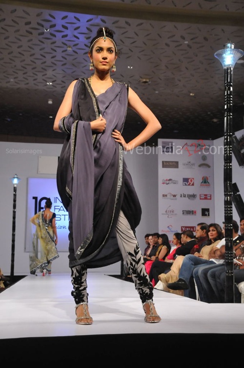 India+Fashion+Street