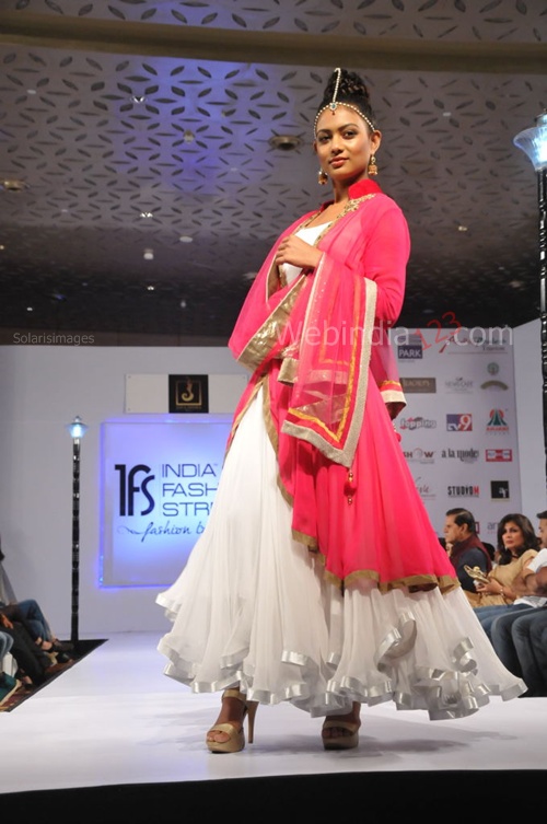 India+Fashion+Street