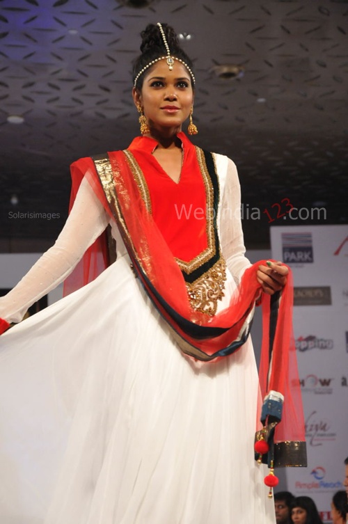 India+Fashion+Street