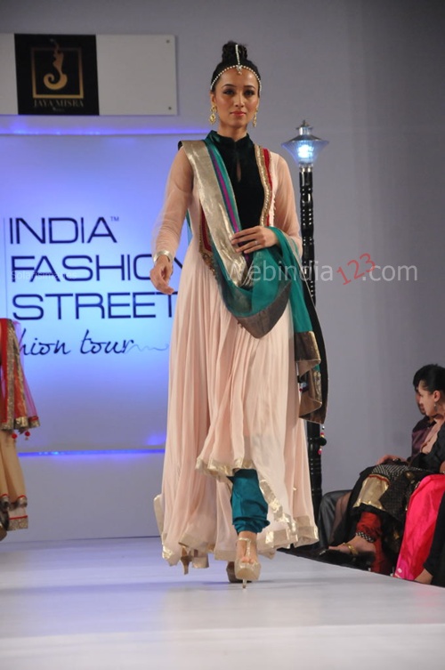 India+Fashion+Street