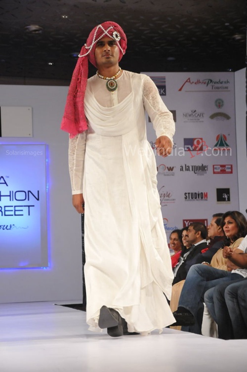 India+Fashion+Street
