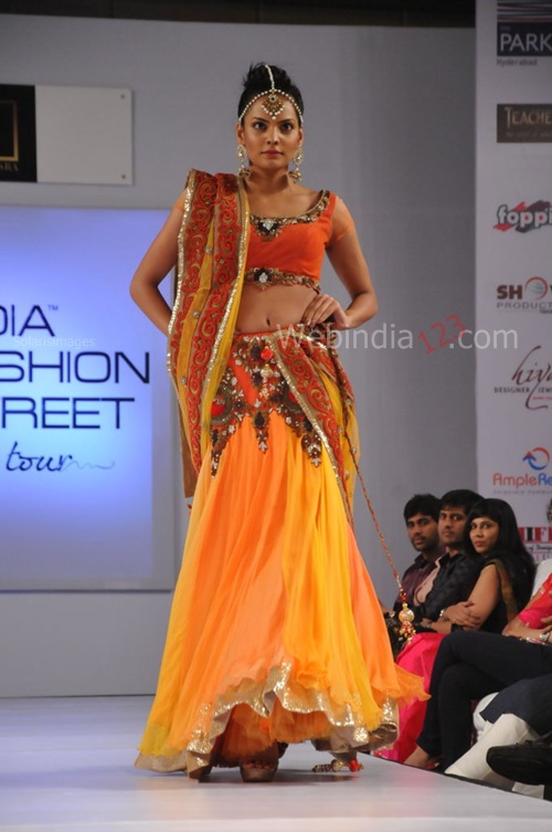 India+Fashion+Street