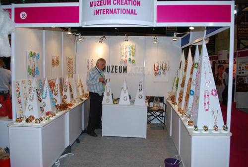 IIFJAS+2009