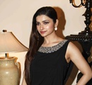 Bollywood+actor+Prachi+Desai+during+the+grand+finale+of+KamaSutra+Miss+Maxim+2014+in+Mumbai%2C+India+on+November+28%2C+2013%2E+