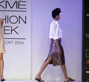A+model+displays+creation+of+fashion+designer+Asmita+Marwa+during+the+Lakme+Fashion+Week+%28LFW%29+Summer%2F+Resort+2014+in+Mumbai%2C+India+on+March+13%2C+2014%2E
